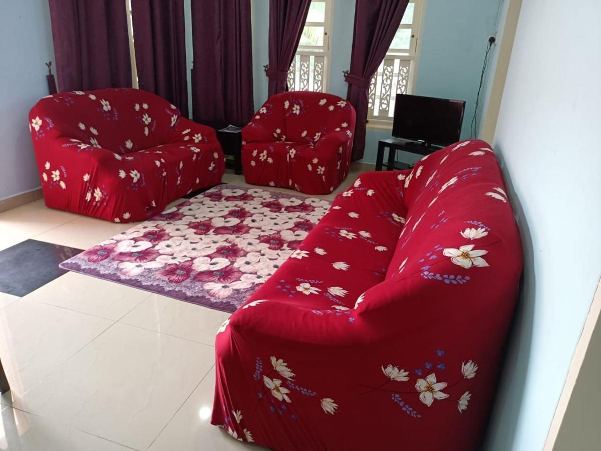 קואלה טרנגאנו Bj Villa Homestay מראה חיצוני תמונה